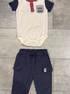 Rabbit + Bear Organic Baby Outfit – Size 3–6 Months